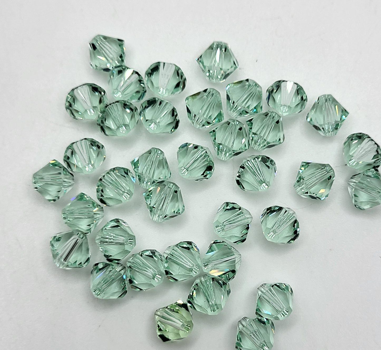 CLEARANCE MIX! 36pc ?Swarovski? Light Green 6mm Bicone Beads