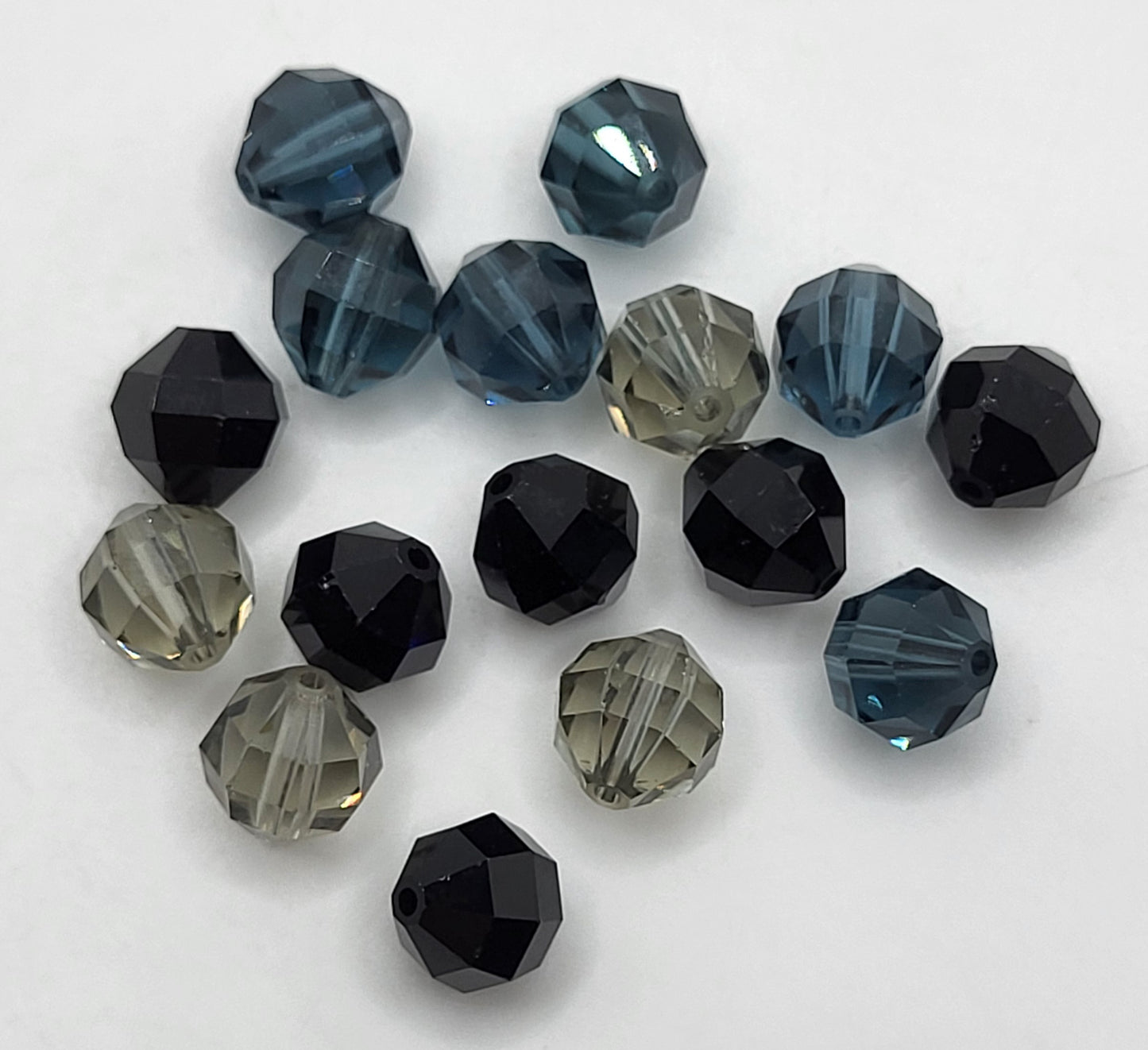 CLEARANCE MIX! 16pc Swarovski Crystal 8mm Round 5005 Beads