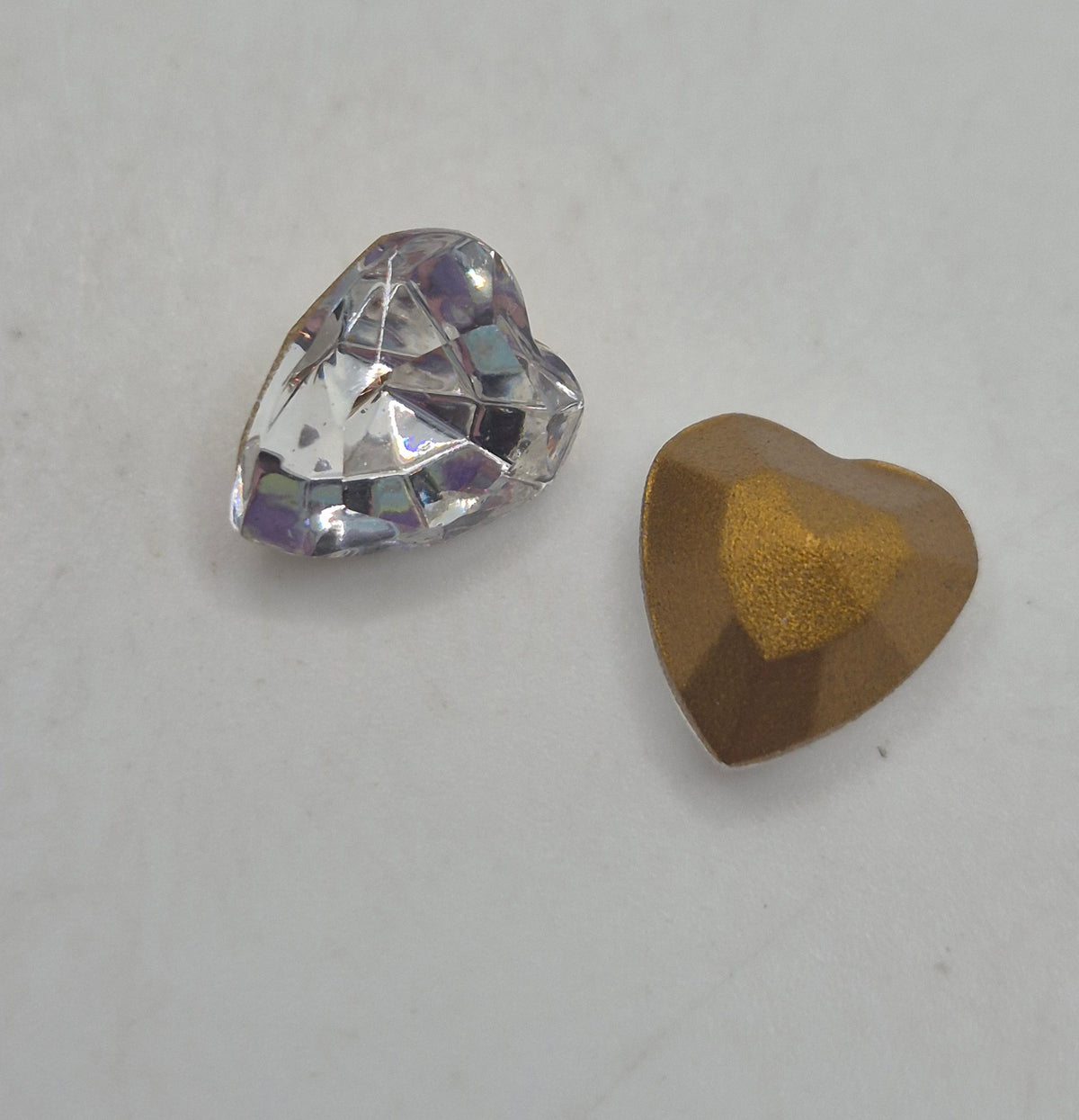 #4813 - Swarovski Crystal Clear 10x9mm Heart Fancy Stone; 6pc per pack