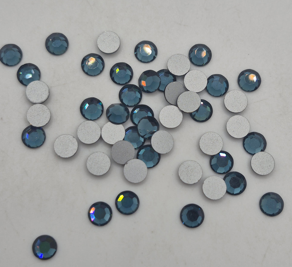 #2000 - 50pc Swarovski Crystal Montana ss20 / 5mm Flatback Rhinestones; LAST ONE