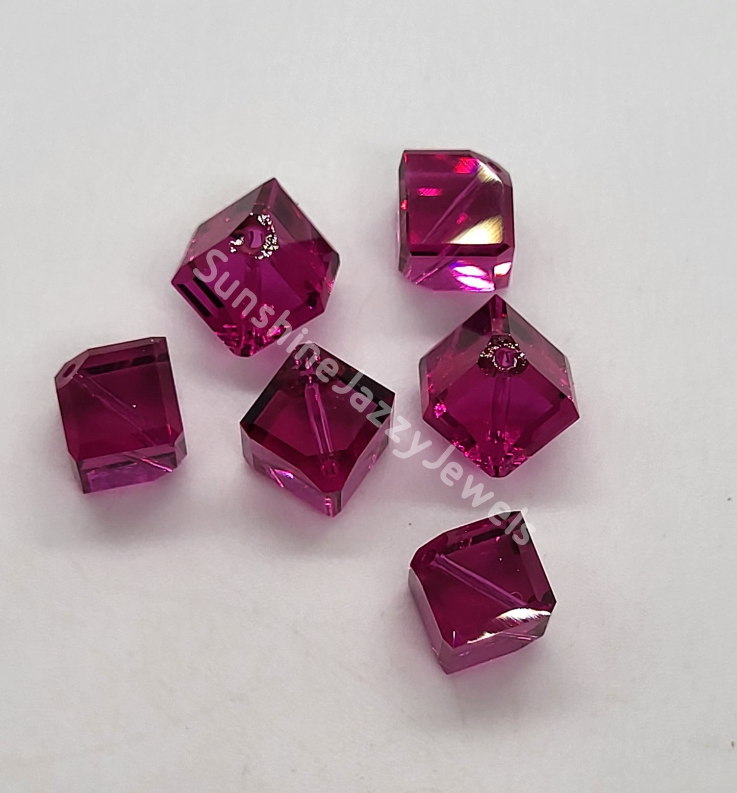 #5600 - Swarovski Crystal Diagonally Cube Beads