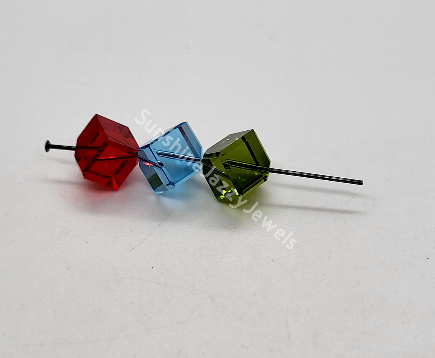 #5600 - Swarovski Crystal Diagonally Cube Beads