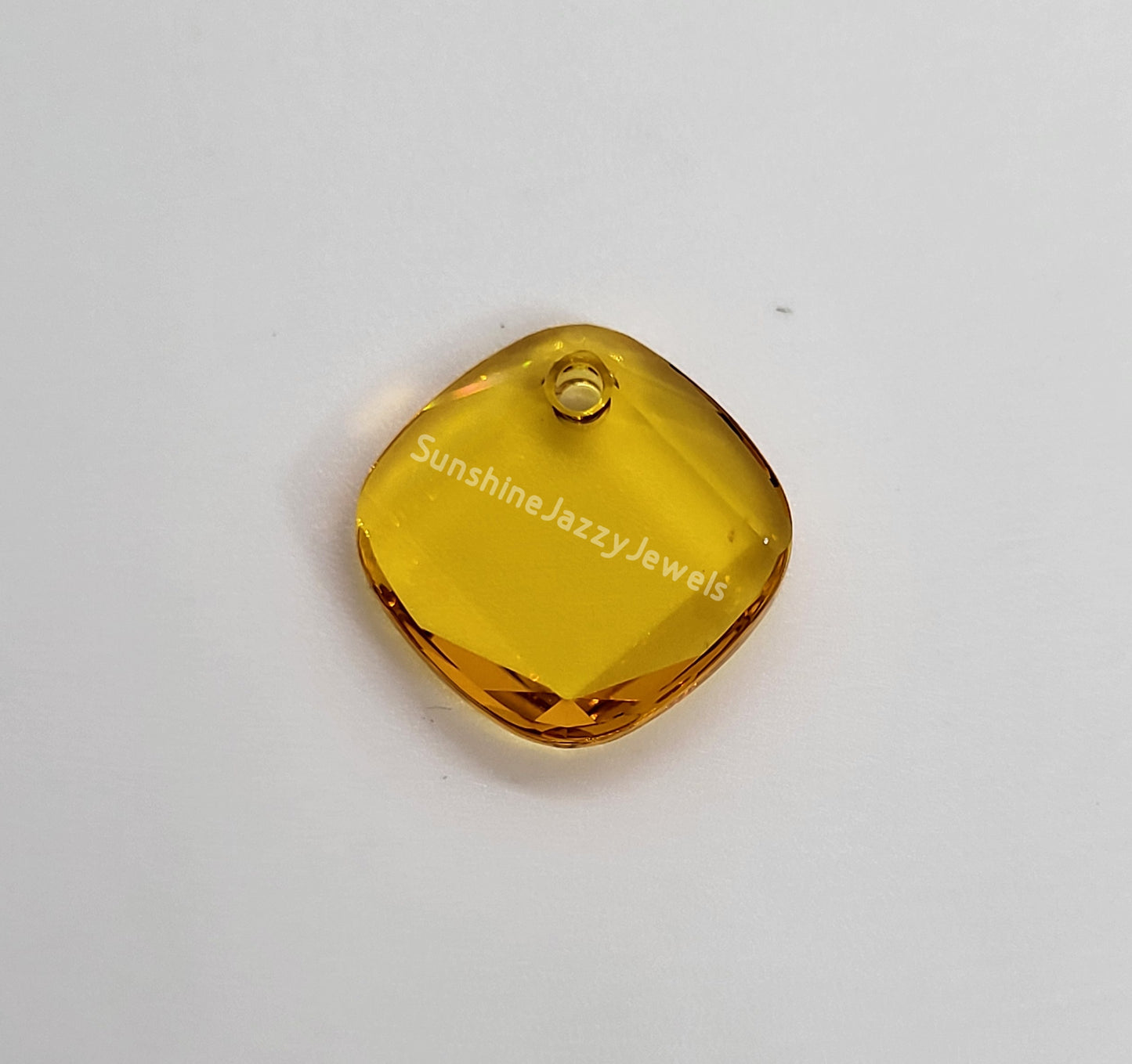 #6058 - Swarovski Crystal 18mm Metro Pendant