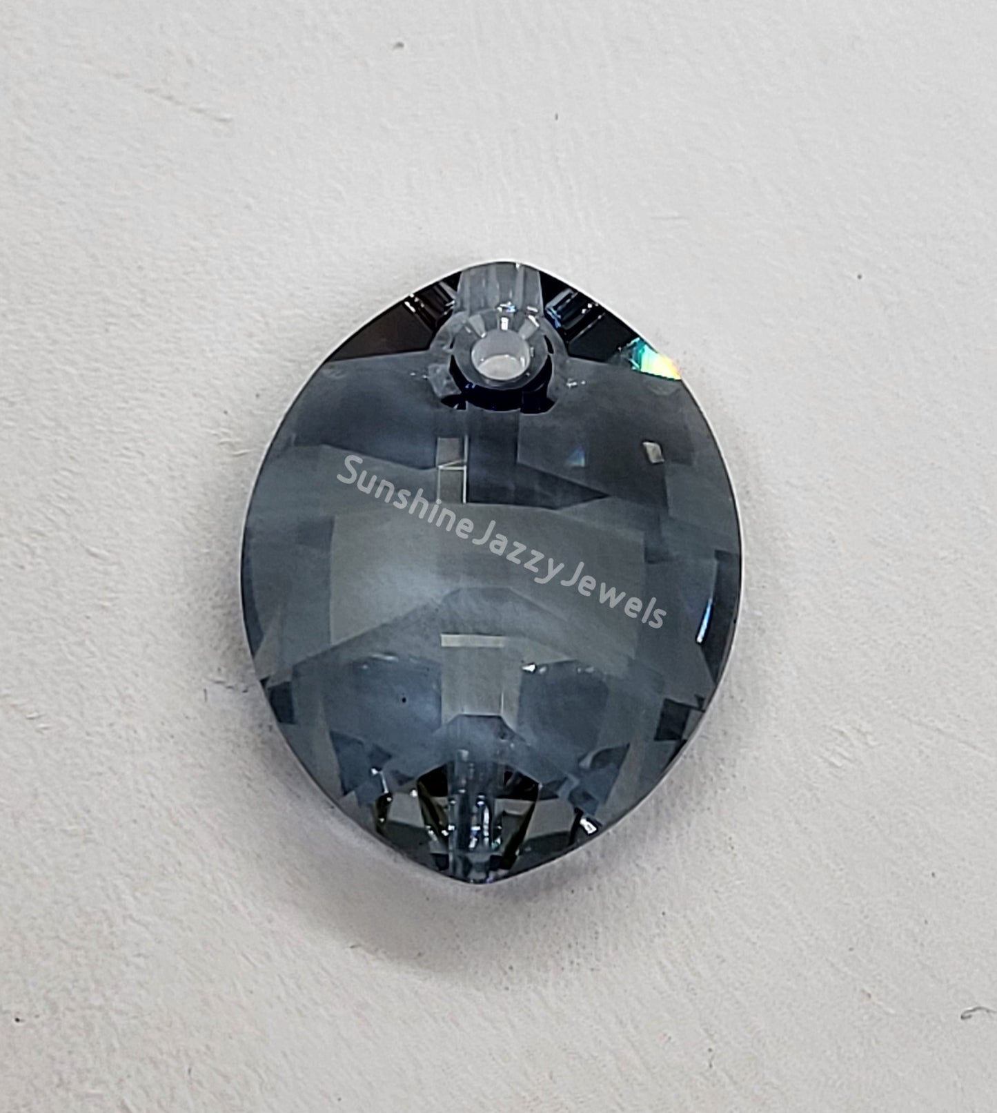 #6734 - Swarovski Crystal Pure Leaf Pendant