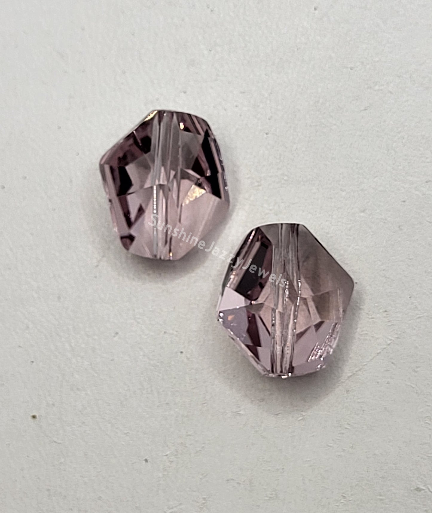 #5523 - Swarovski Crystal 16mm Cosmic Beads
