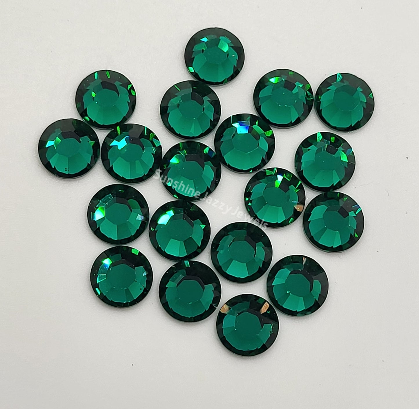 #2028 - Swarovski Crystal ss34 Flatback Round Rhinestones; 7mm