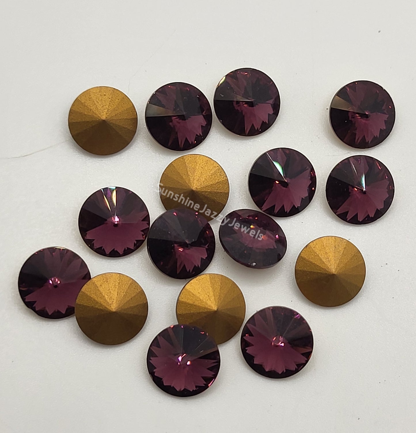 #1122 - Swarovski Crystal ss39 (8mm) Rivoli Stone