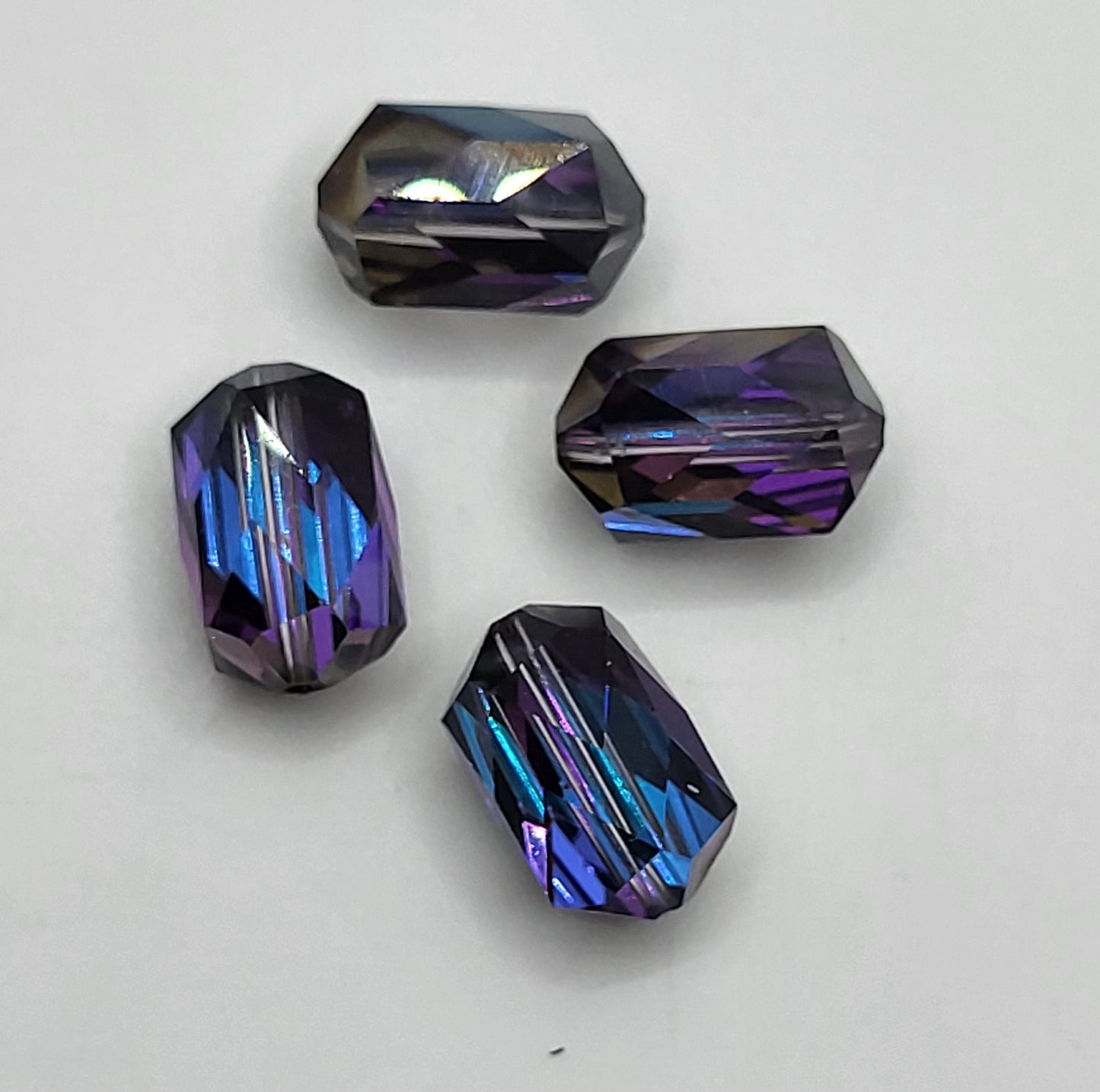 WEB EXCLUSIVE - #5204 - 4pc Swarovski Crystal Heliotrope 12x8mm Barrel Beads