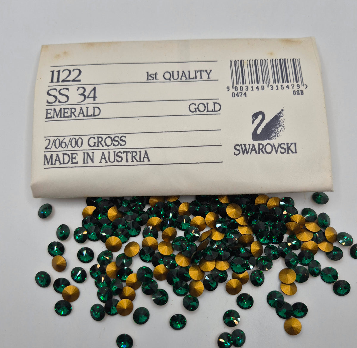 #1122 - Factory Pack Swarovski Crystal Emerald ss34 7mm Rivoli Chaton Stones; 360pc