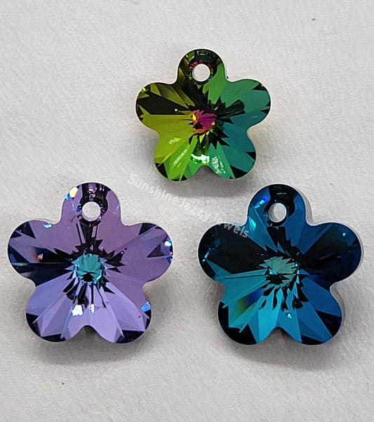 #6744 - Swarovski Crystal Flower Pendants w/ Crystal Effects