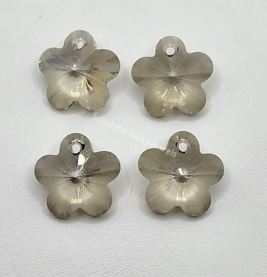 AMAZING DEAL!  4pc Swarovski Crystal Silver Shade 18mm Flower 6744 Pendants