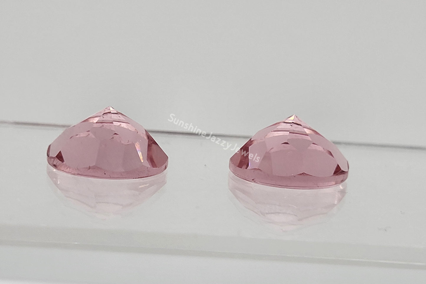 #2020 - Swarovski Crystal Light Rose 16mm Round Rauten Flatback Rhinestone Pointed Top