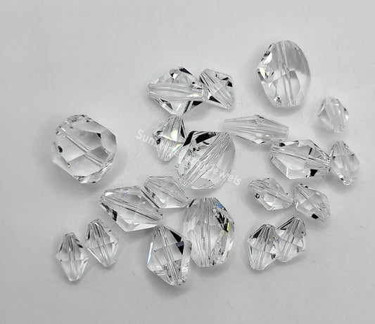 CLEARANCE MIX!  20pc Swarovski Crystal Clear Mixed Spear Shape Beads