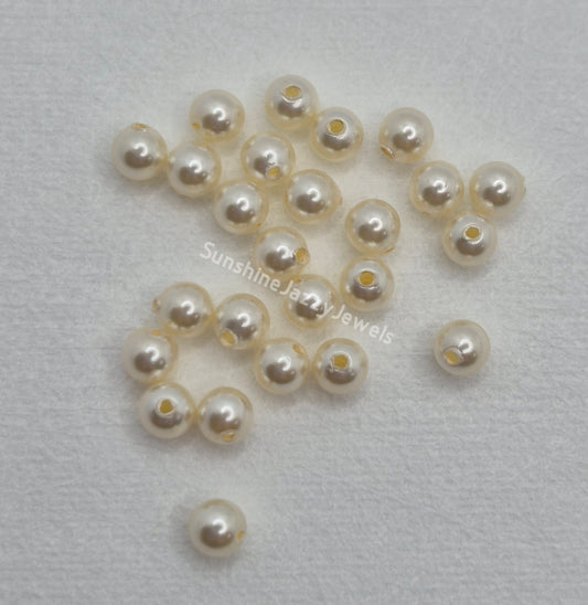 #5810 - 25pc Swarovski Crystal Light Cream Rose 4mm Round Pearl Beads; LAST ONE